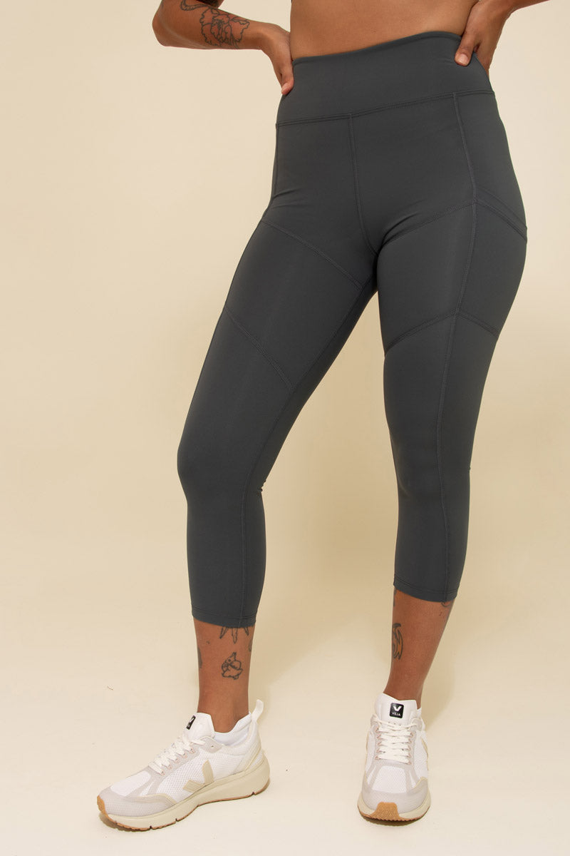 Maaree Cult cropped leggings grey