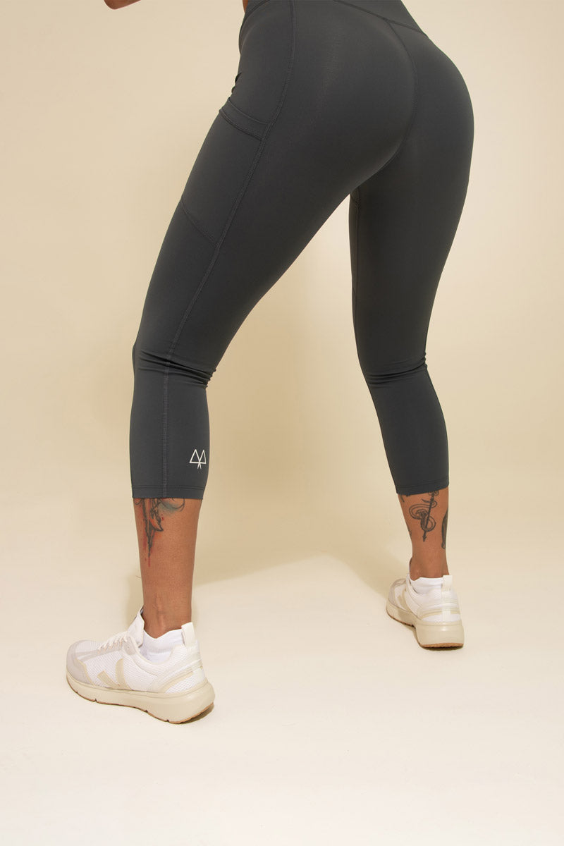 Maaree Cult cropped leggings grey