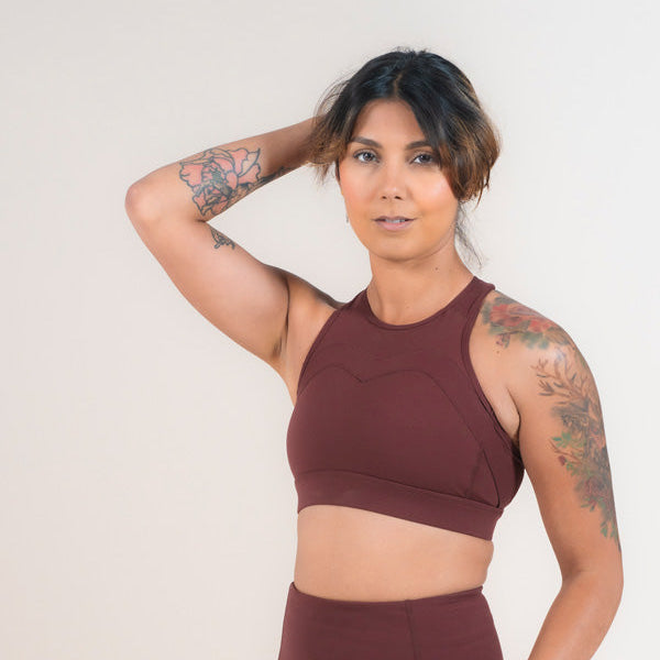 MAAREE Uplift crew neck sports bra in burgundy