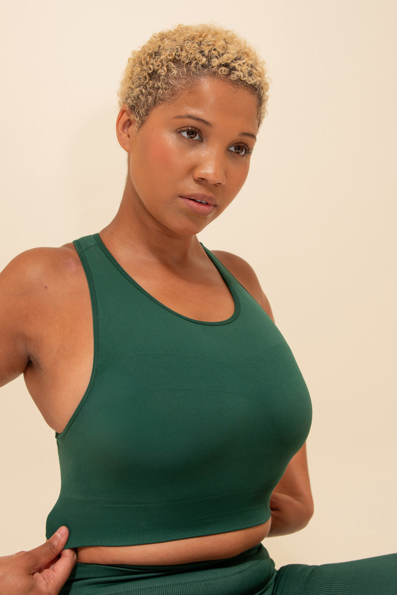 Maaree Supportive Seamless Sports Bra and Leggings Green